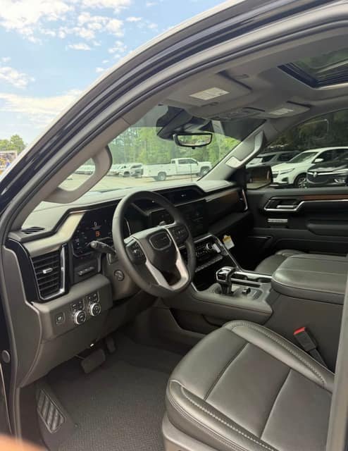2025 GMC Sierra 4D &ndash; photo 6