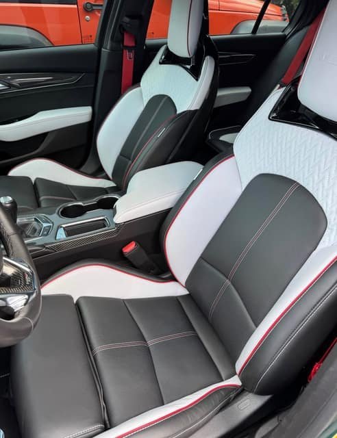 2026 Cadillac CT5 V séries &ndash; photo 5