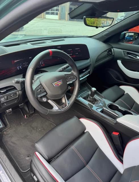 2026 Cadillac CT5 V séries &ndash; photo 9