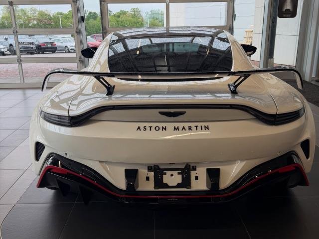 2023 Aston Martin V12 Vantage V12Vantage coupe &ndash; photo 3