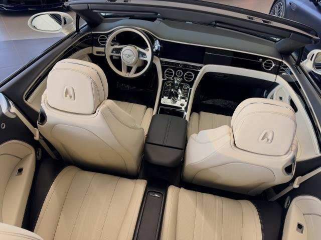 2025 Bentley Continental GTC Black Edition Continental GTC Black Edition &ndash; photo 6