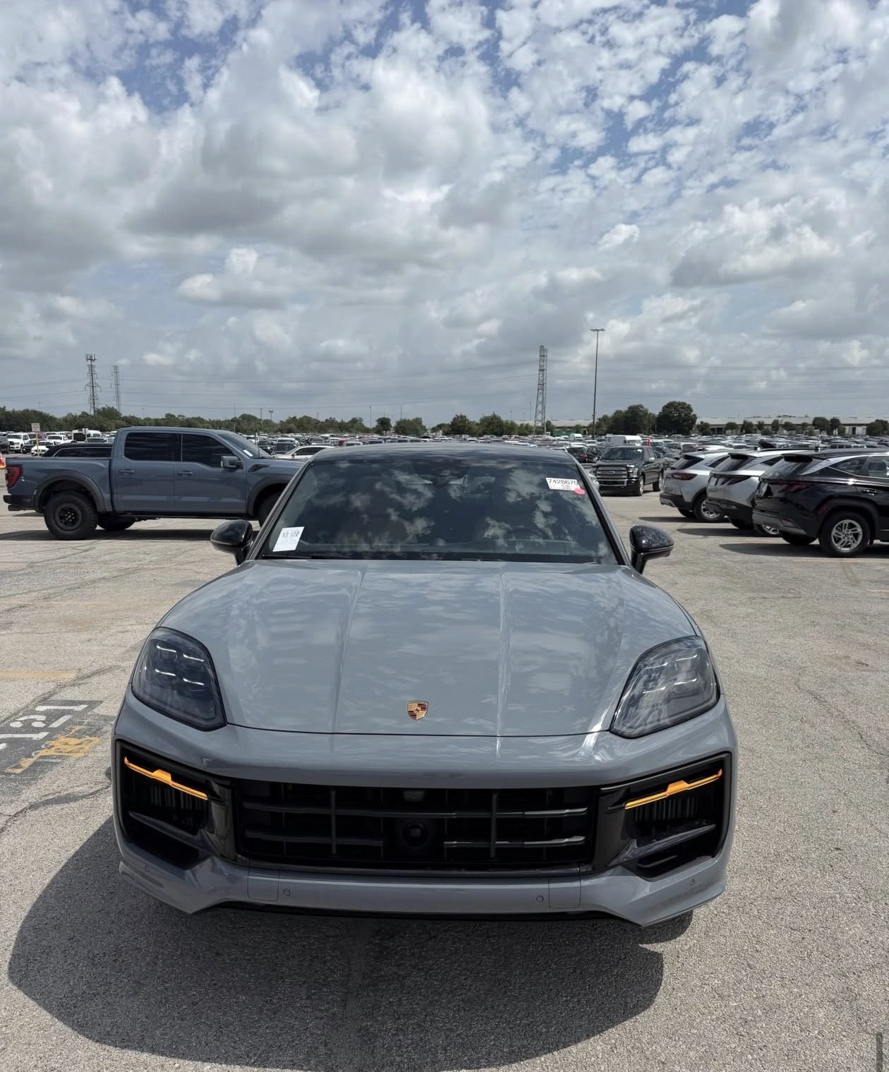 2025 PORSCHE CAYENNE GTS V8 for sale at Cars Auction Pro