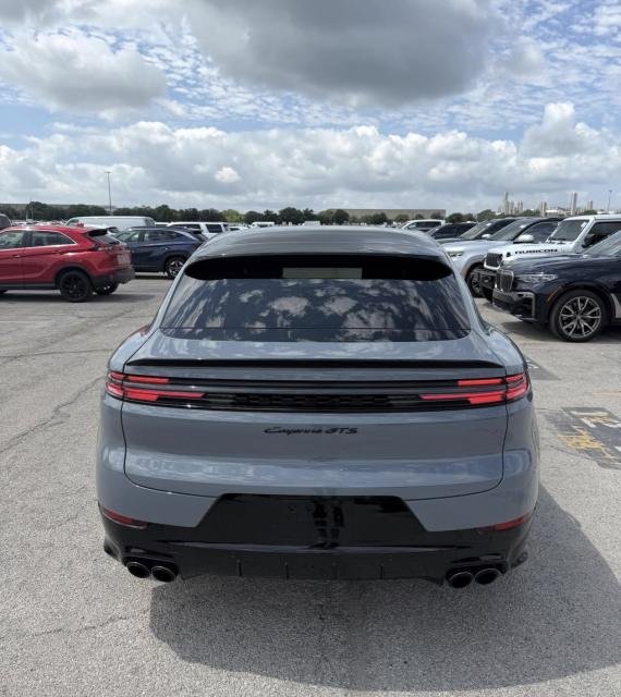2025 PORSCHE CAYENNE GTS V8 &ndash; photo 4