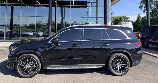 2026 Mercedes-Benz GLS 450 &ndash; photo 10
