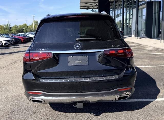 2026 Mercedes-Benz GLS 450 &ndash; photo 8