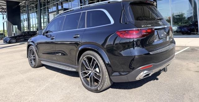 2026 Mercedes-Benz GLS 450 &ndash; photo 3