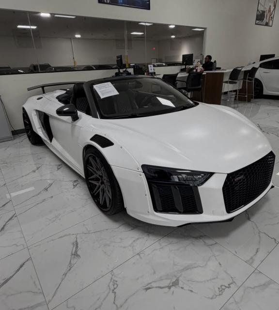 2018 Audi R8 Spyder Convertible 5.2 &ndash; photo 1