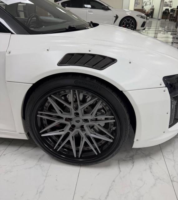 2018 Audi R8 Spyder Convertible 5.2 &ndash; photo 4