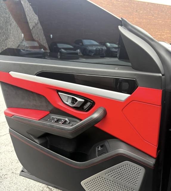 2018 Lamborghini Urus And &ndash; photo 7