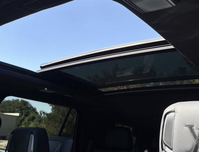 2026 Cadillac Escalade 4WD LV Platinum Sport &ndash; photo 4