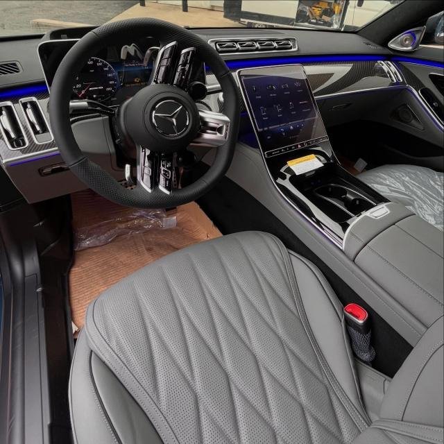 2025 Mercedes-Benz S63 Amg AMG S 63 E PERFORMANCE 4MATIC+ &ndash; photo 3