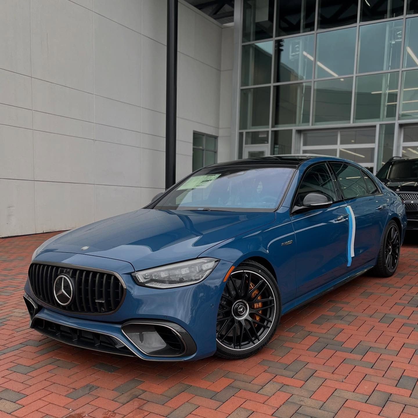 2025 Mercedes-Benz S63 Amg AMG S 63 E PERFORMANCE 4MATIC+ for sale at Cars Auction Pro