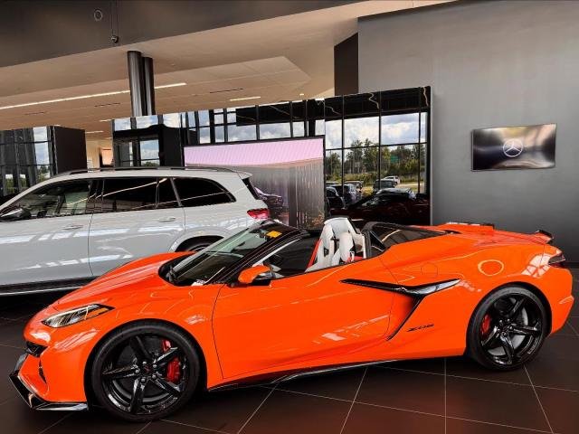 2023 Chevrolet Corvette Z06 3LZ Convertible &ndash; photo 3