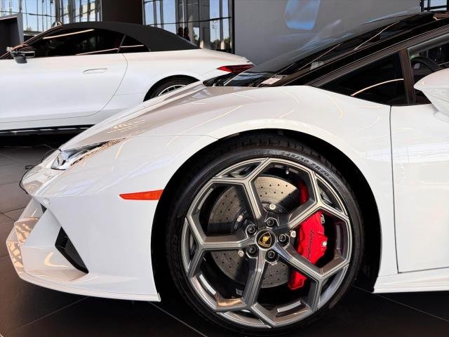 2024 Lamborghini Huracan EVO Spyder AWD &ndash; photo 6
