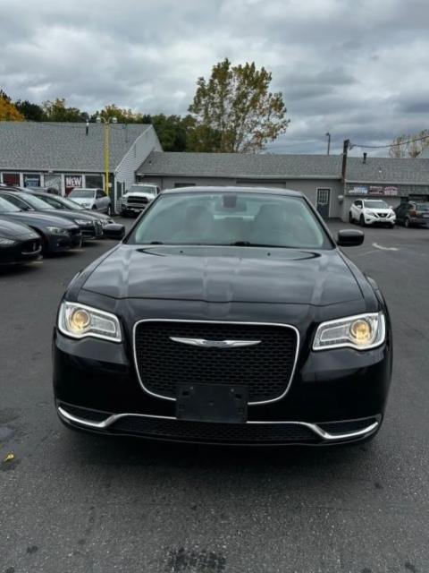 2015 Chrysler 300 300 C &ndash; photo 4