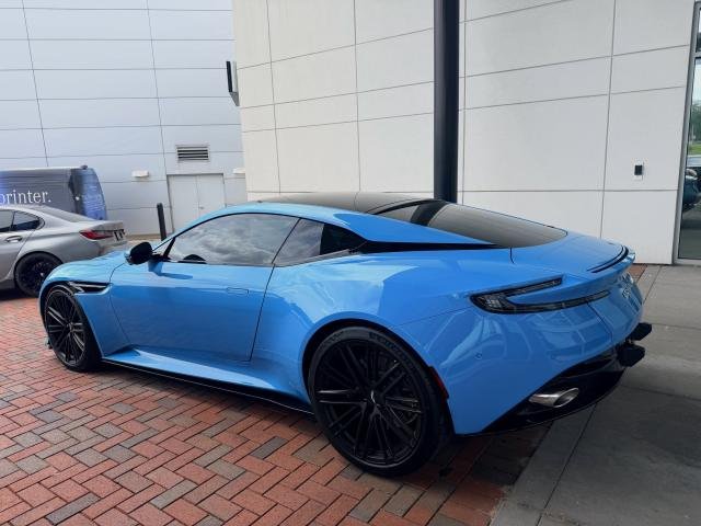 2025 Aston Martin DB12 DB12 Coupe &ndash; photo 10