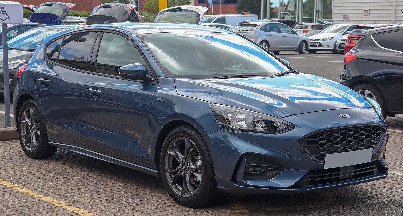 2018 Ford Focus S &ndash; photo 2