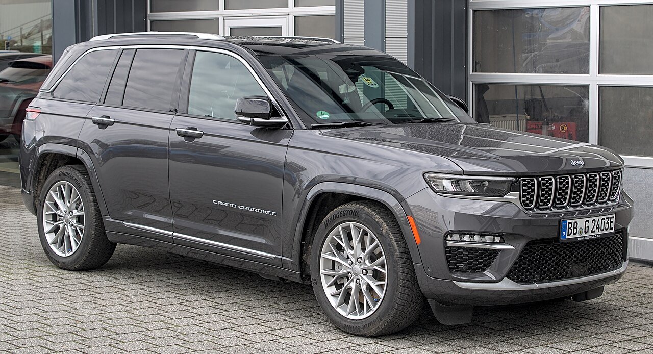 2022 Jeep Grand Cherokee SEL &ndash; photo 4