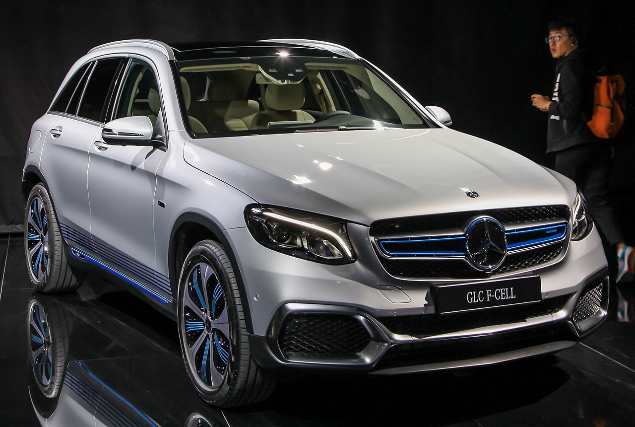 2018 Mercedes-Benz GLC EX-L &ndash; photo 2