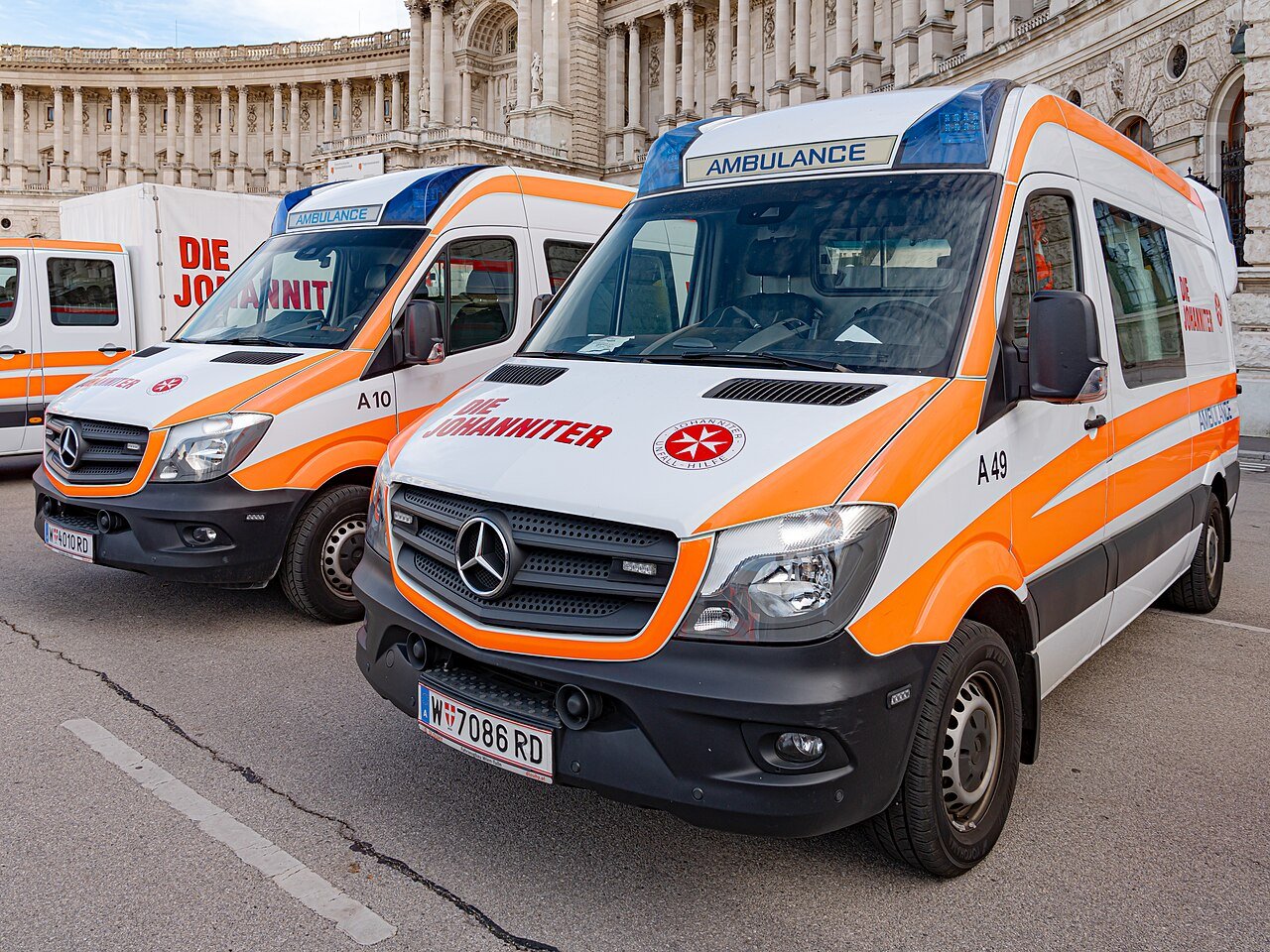 2023 Mercedes-Benz Sprinter Passenger &ndash; photo 4