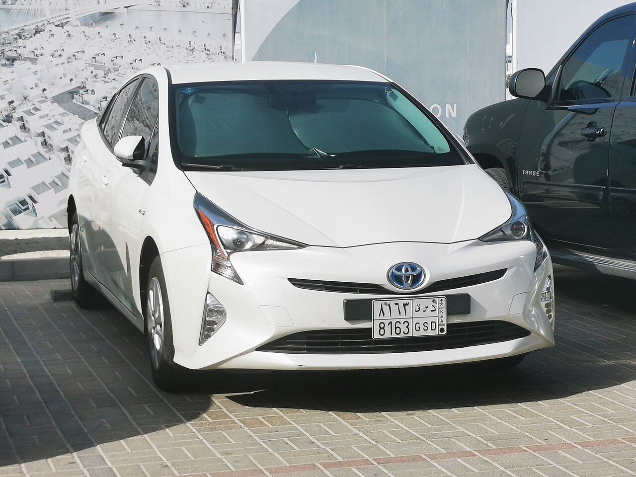 2015 Toyota Prius S &ndash; photo 2